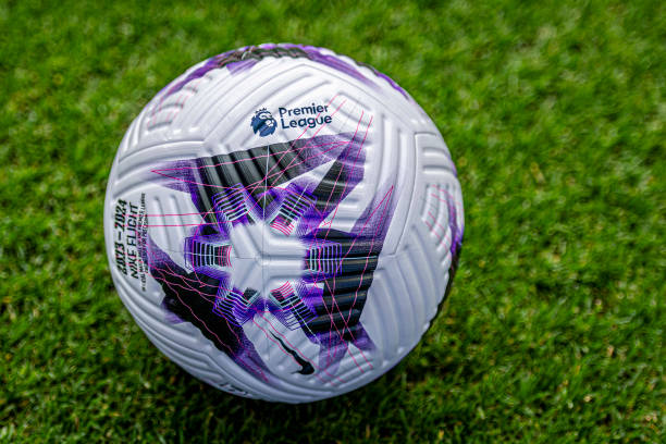 通过社交媒 通过社交媒